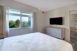 Two Bedroom Suite, One King and One Queen Bed, Non-Smoking | In-room safe, desk, iron/ironing board, free WiFi