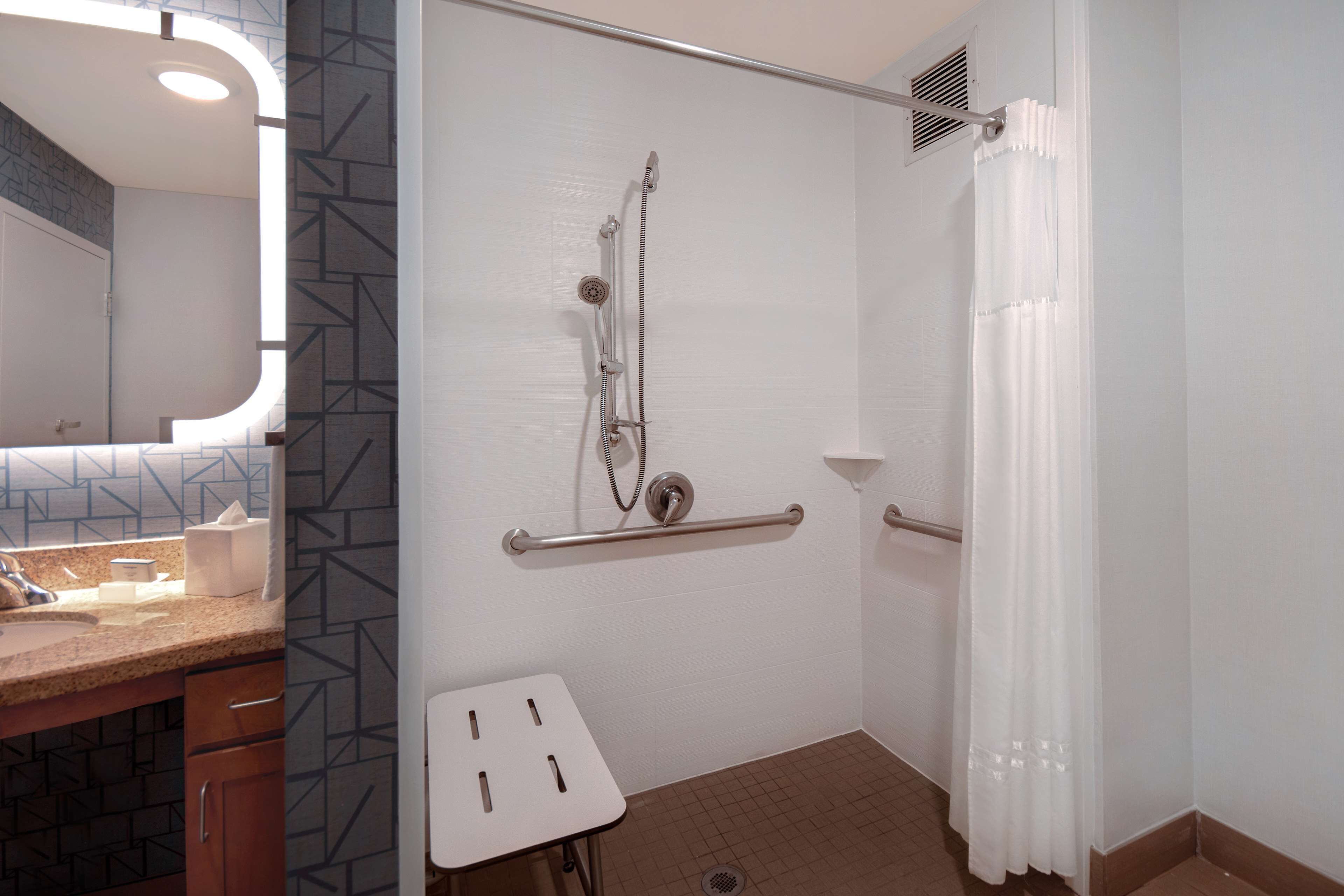 Bathroom shower