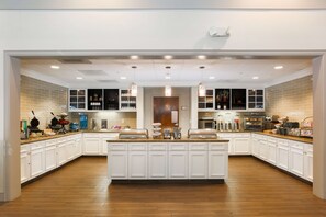 Desayuno para llevar incluido los fines de semana