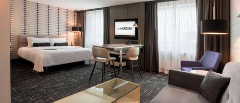 Frette Italian sheets, premium bedding, down duvets, pillow-top beds