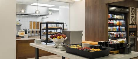 Daily full breakfast (USD 15.95 per person)