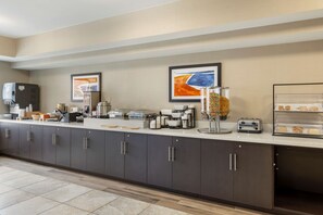 Desayuno continental incluido todos los días