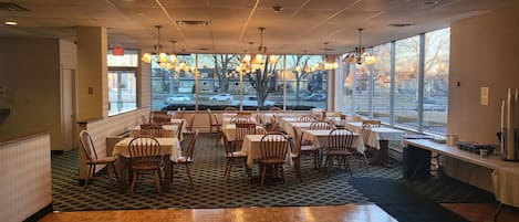 Kaffee und/oder Kaffeemaschine