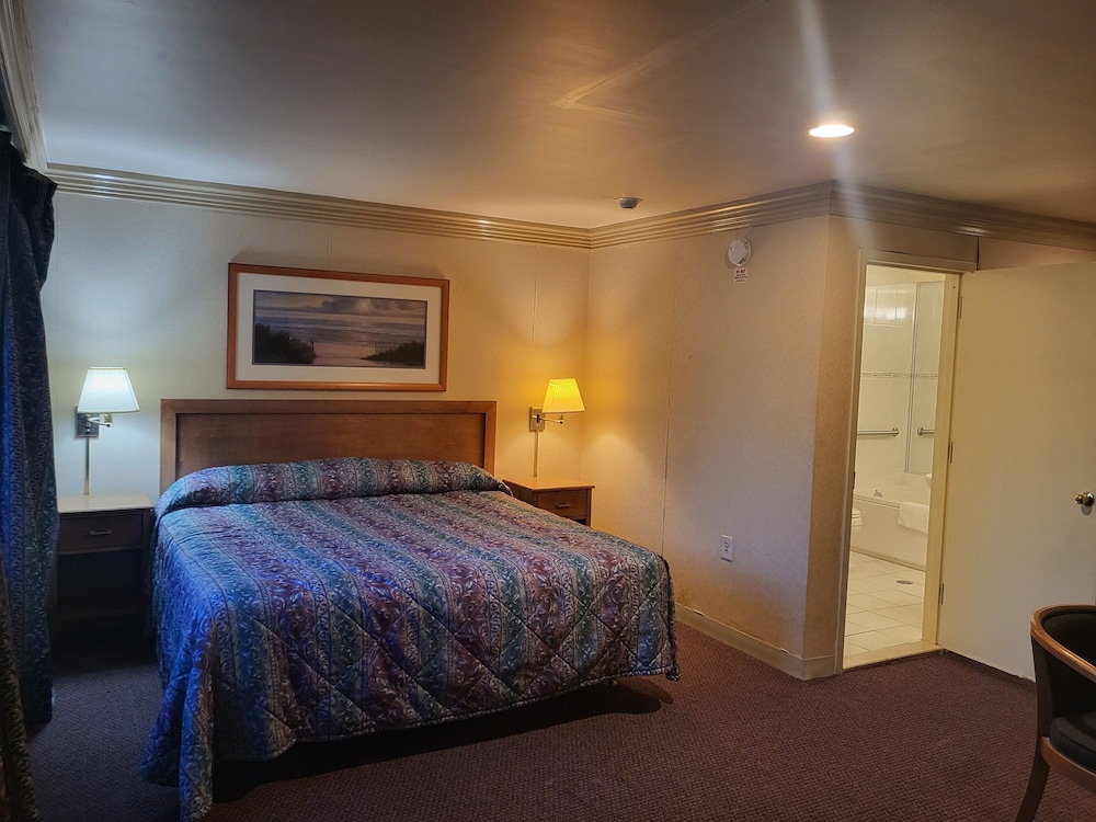 Roosevelt Inn by null