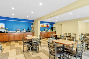 Free daily continental breakfast