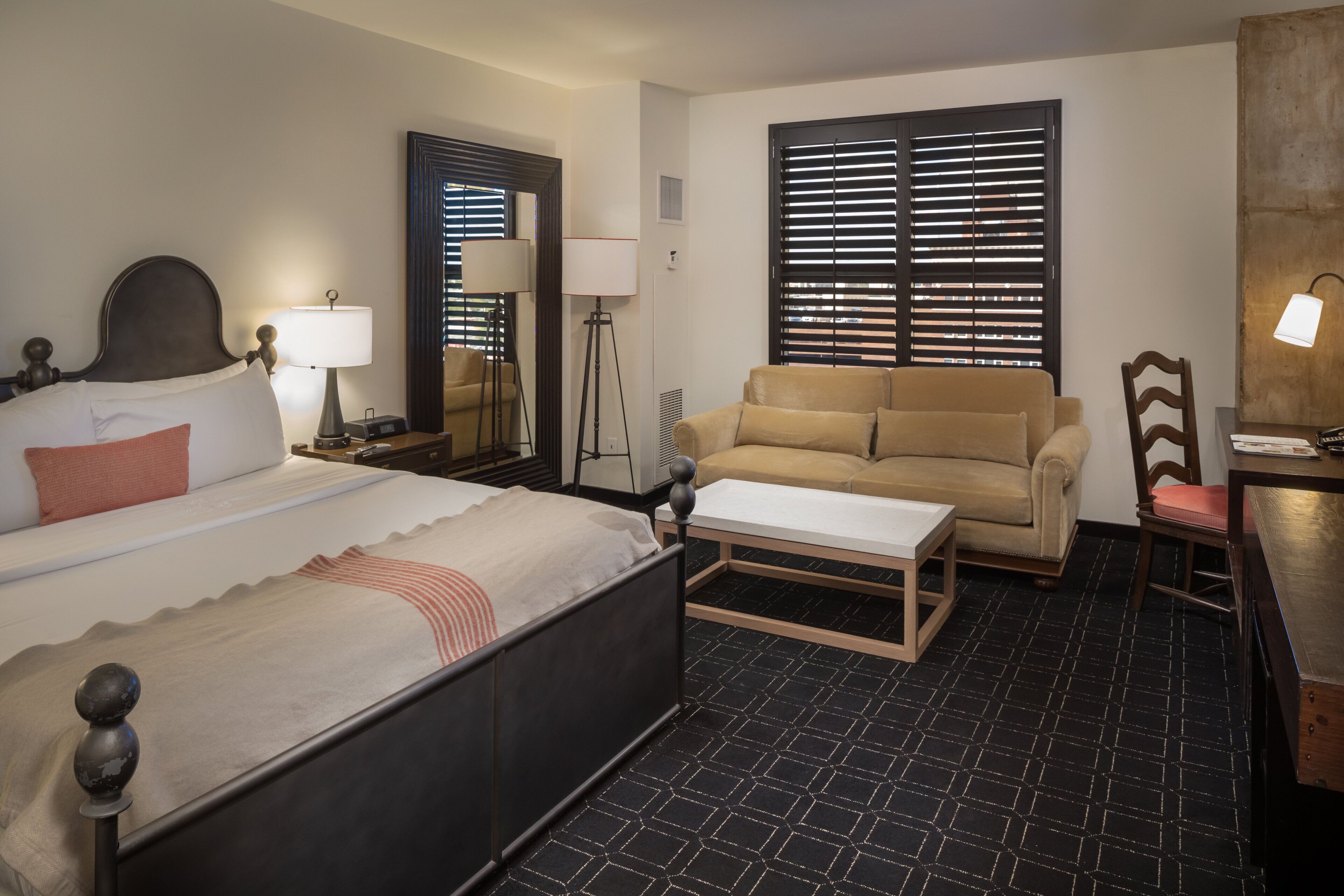 1 bedroom, egyptian cotton sheets, premium bedding, pillow-top beds