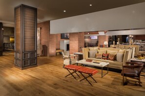 Lobby - Hotel Valencia Riverwalk (San Antonio)