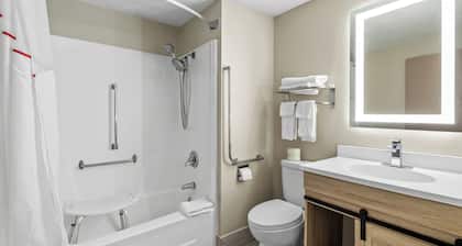 Red Roof Inn Ames