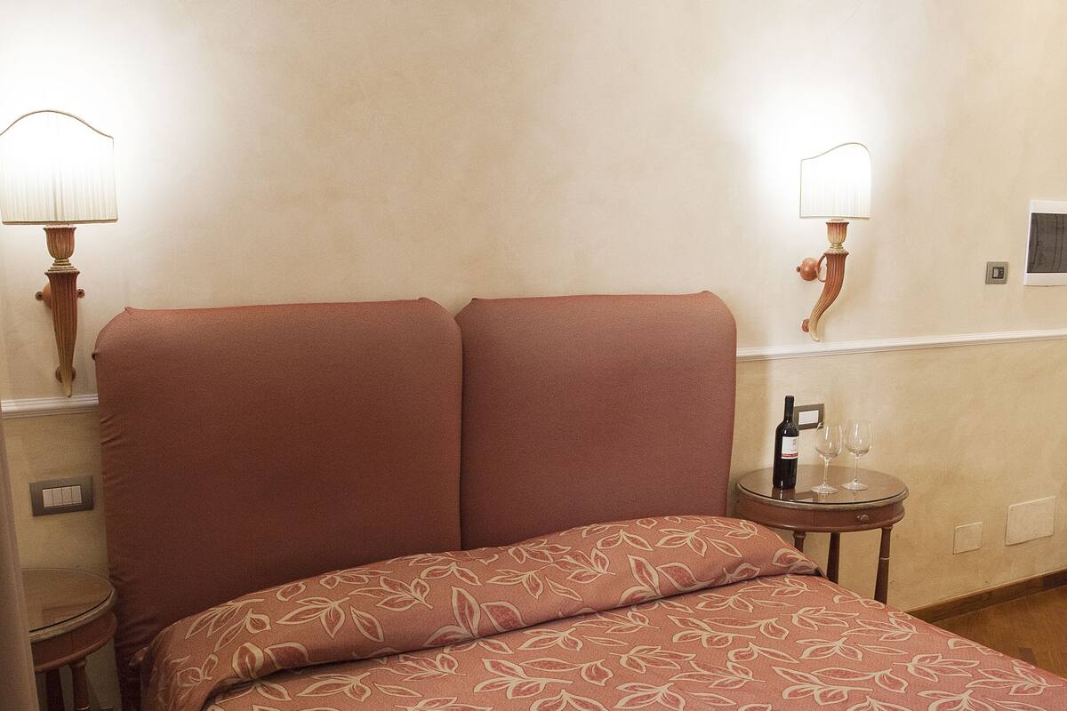 Minibar, in-room safe, desk, soundproofing