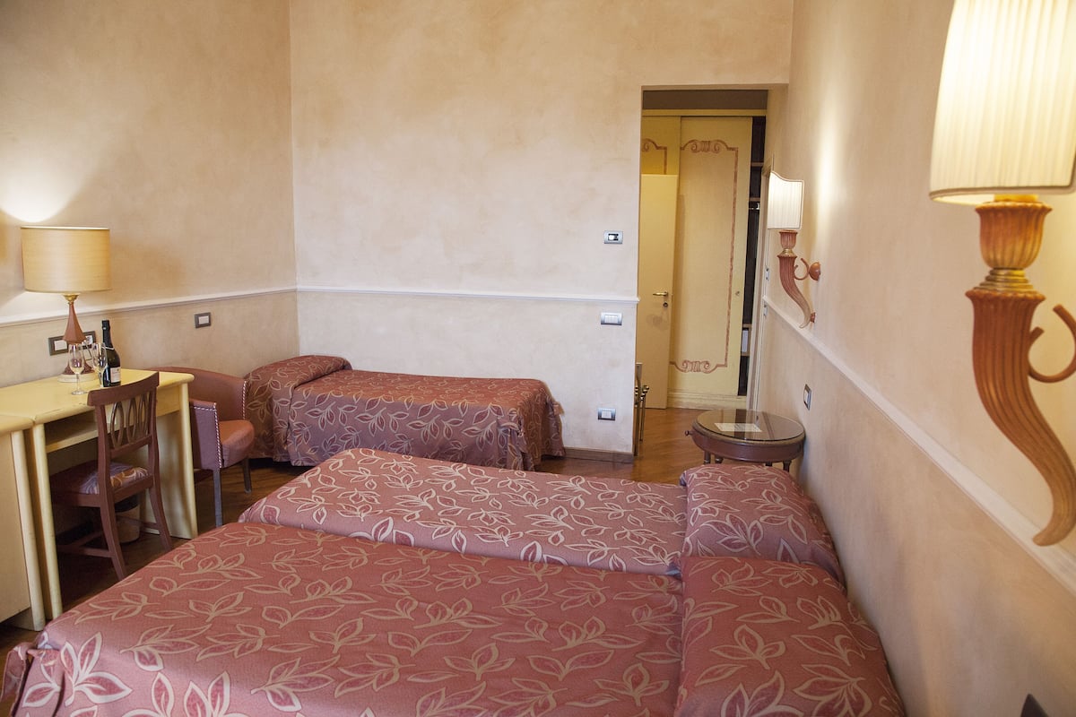 Minibar, in-room safe, desk, soundproofing