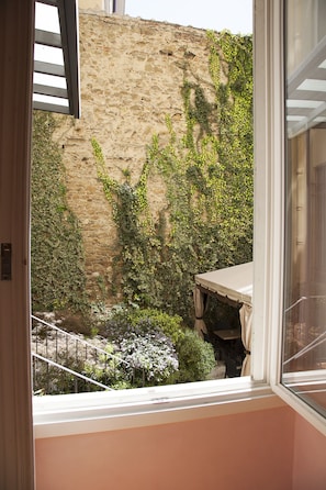 Deluxe Double or Twin Room, Garden Area | View from room