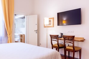 Matalassos d'escuma viscoelàstica, minibar i caixa forta a l'habitació 