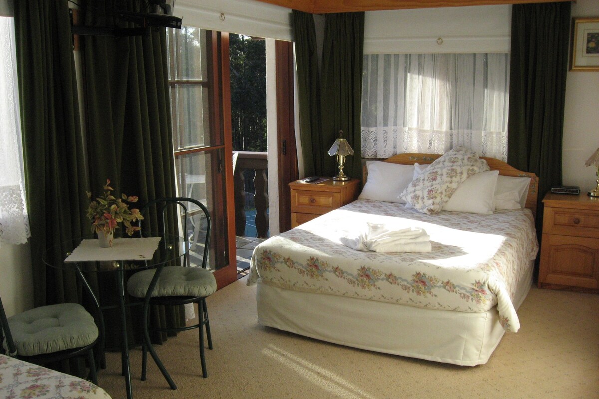 Deluxe-Zimmer, 1 Schlafzimmer, Nichtraucher, Bergblick