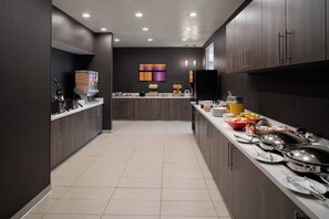 Tägliches inbegriffenes Frühstücksbuffet