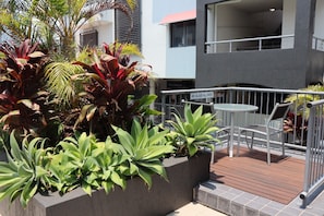 Garden - Coolum Beach Resort (Coolum Beach)