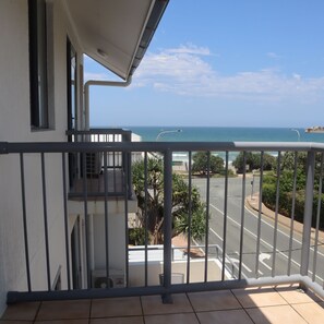 Apartment, 2 Bedrooms, Ocean View | Balcony view
