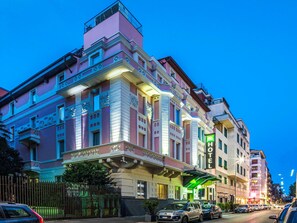 Front of property - evening/night