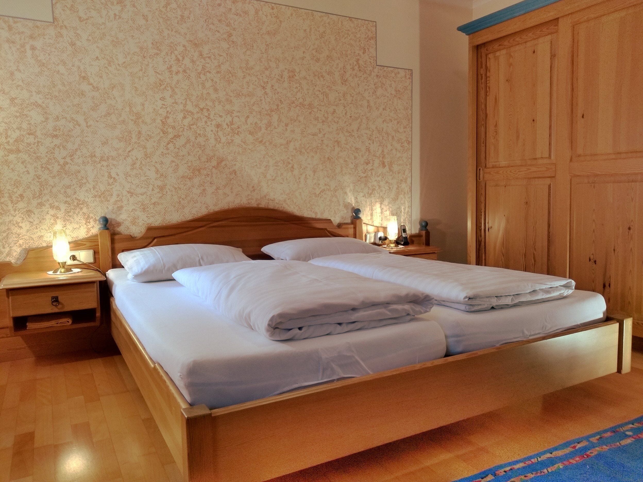 Doppelzimmer, Nichtraucher | Schreibtisch, schallisolierte Zimmer, kostenlose Babybetten