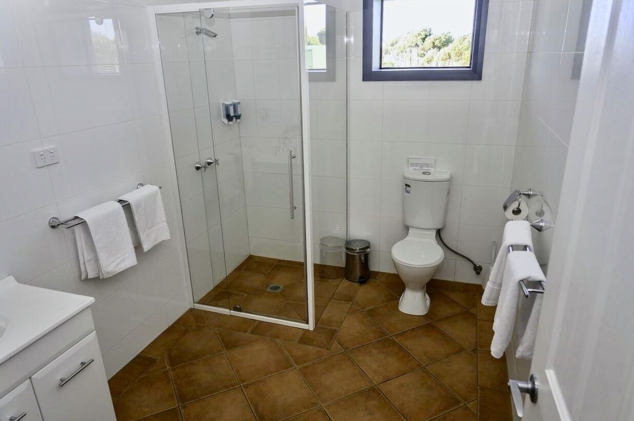 villa, 2 bedrooms, ocean view | bathroom | shower, hair dryer, towels, soap