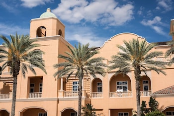 Steam room, body treatments, hot stone massages, deep-tissue massages at JW Marriott Orlando Grande Lakes