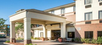 Comfort Inn & Suites West Chester - North Cincinnati