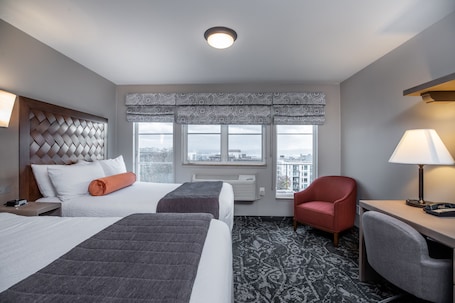 Pillowtop beds, in-room safe, desk, blackout drapes. Mediterranean Inn