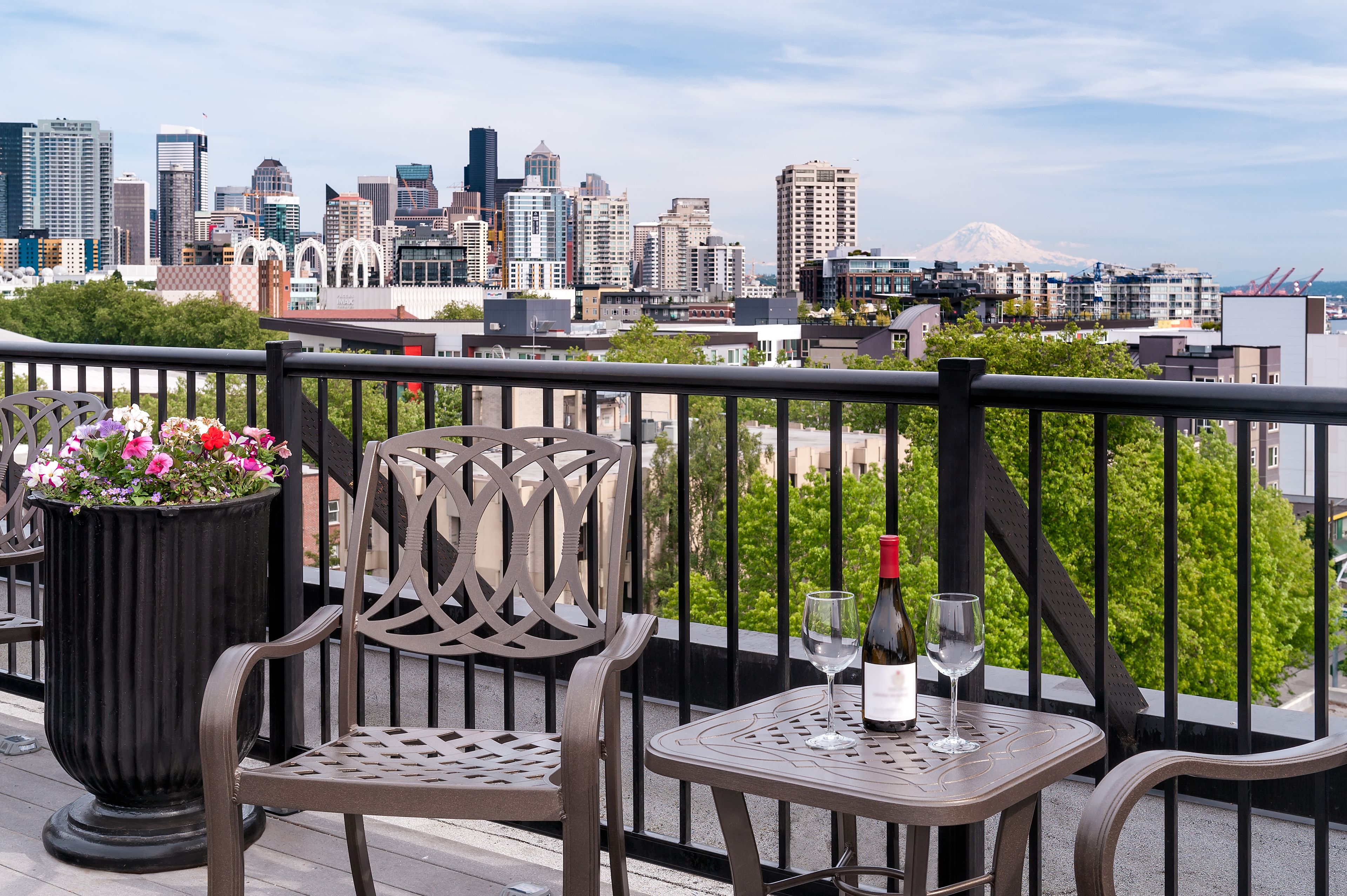 Photo - The Mediterranean Inn