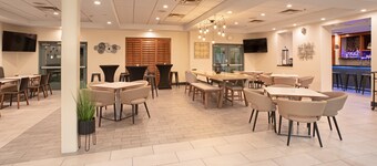 Holiday Inn & Suites Goodyear - West Phoenix Area by IHG