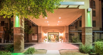 Holiday Inn & Suites Goodyear - West Phoenix Area by IHG