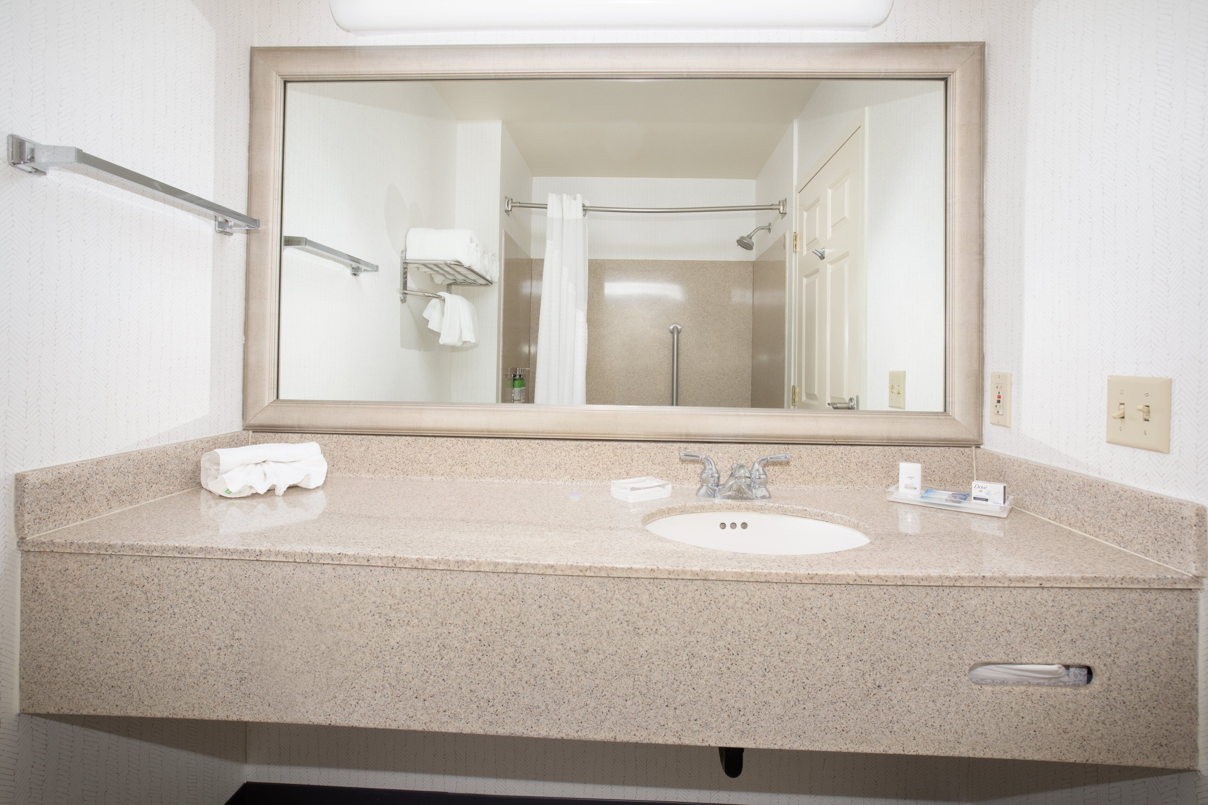 standard room, 2 queen beds | bathroom | combined shower/bathtub, hair dryer, towels, soap