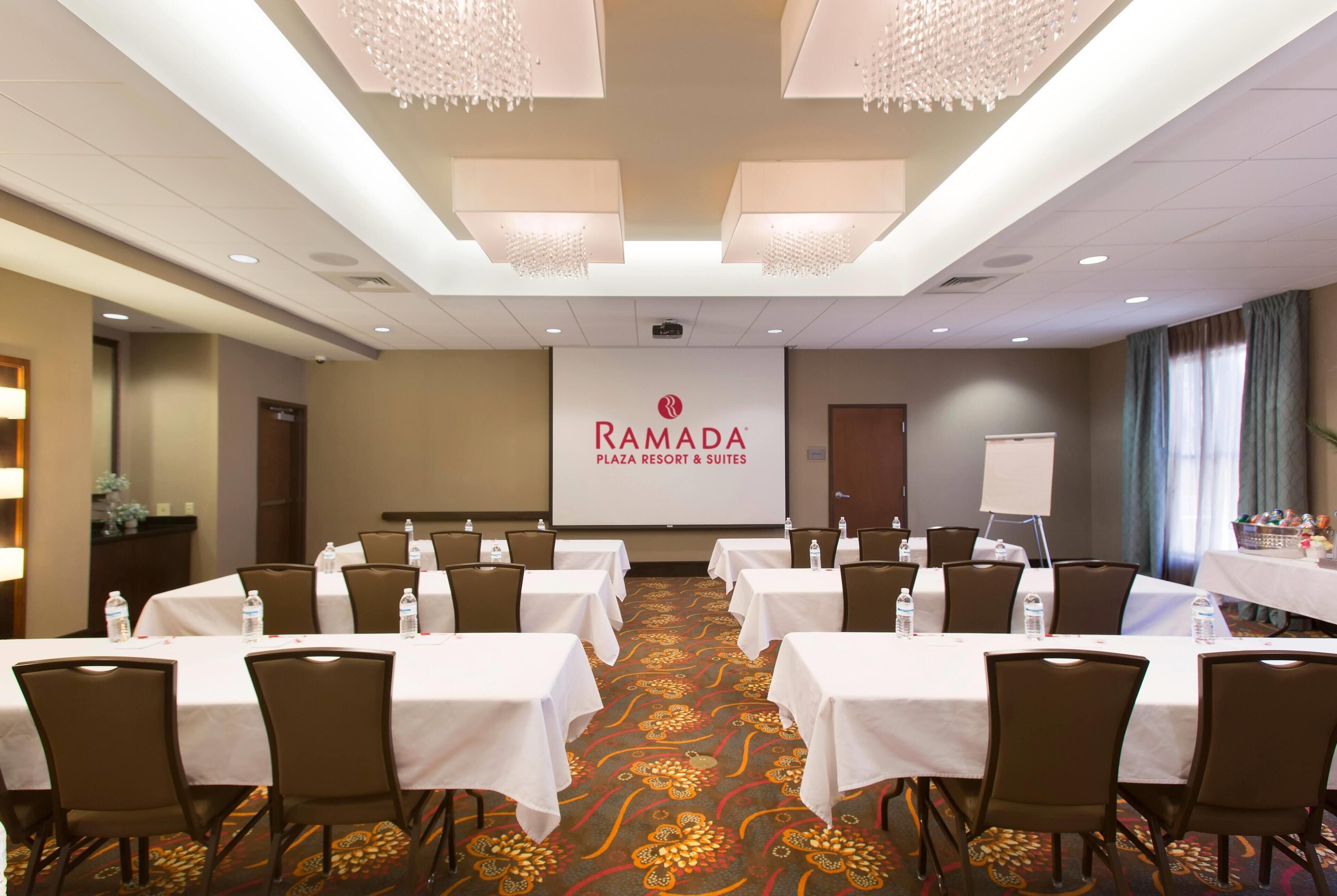 Photo - Ramada Plaza by Wyndham Orlando Resort & Suites Intl Drive