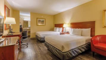 Literie de qualité supérieure, surmatelas, bureau, rideaux occultants