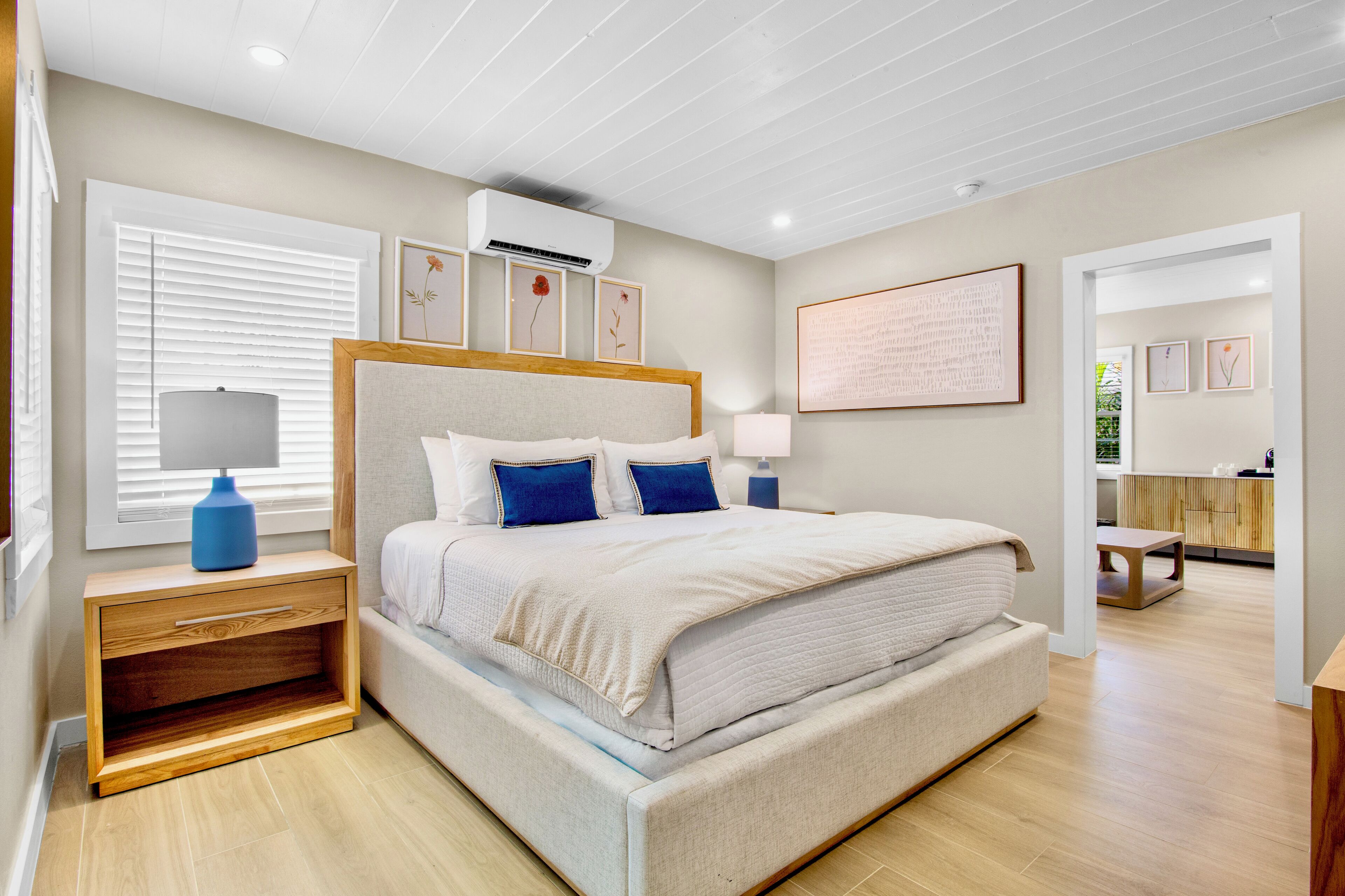 Literie de qualité supérieure, surmatelas, Wi-Fi gratuit, draps fournis