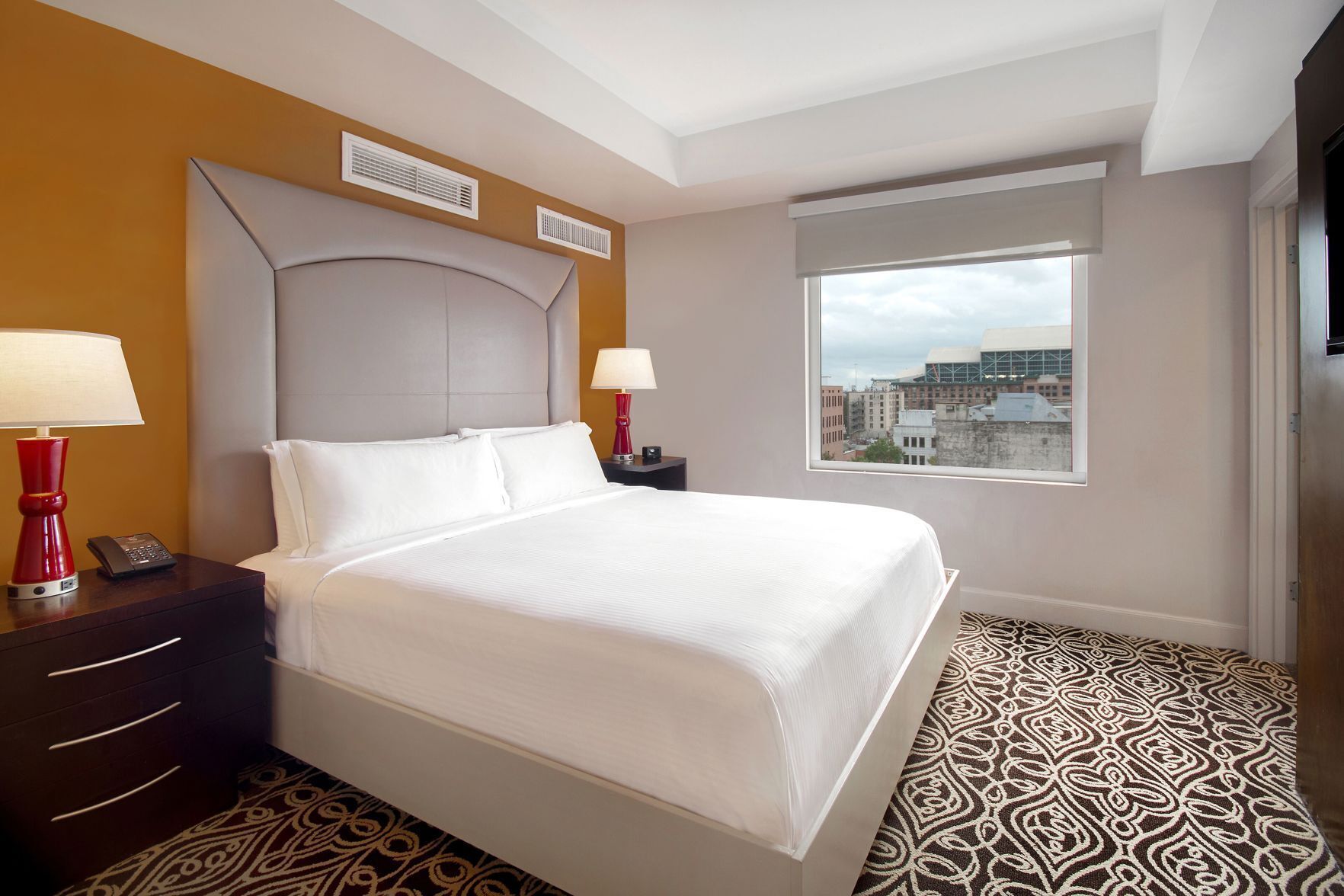 Egyptian cotton sheets, premium bedding, pillow-top beds, in-room safe