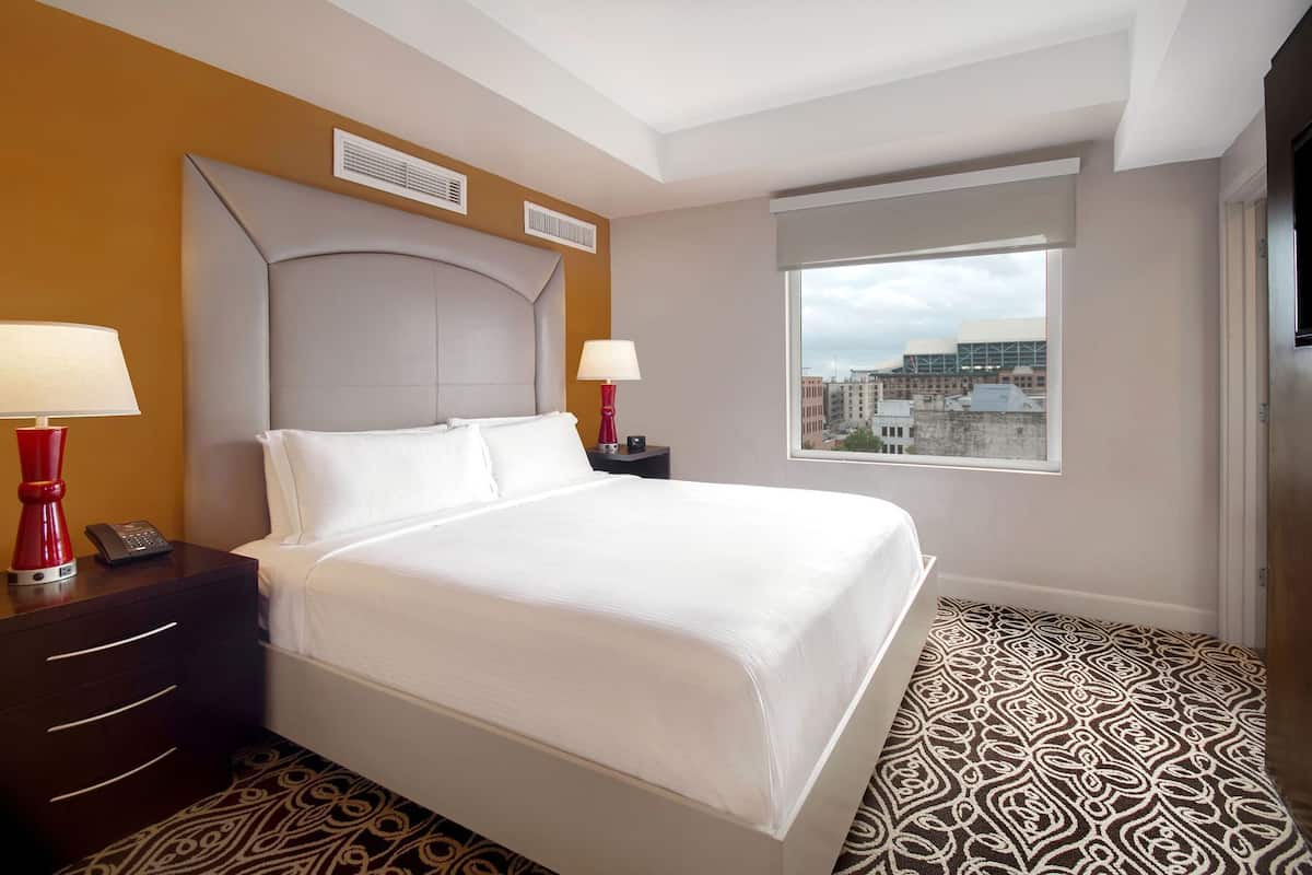 Egyptian cotton sheets, premium bedding, pillow-top beds, in-room safe