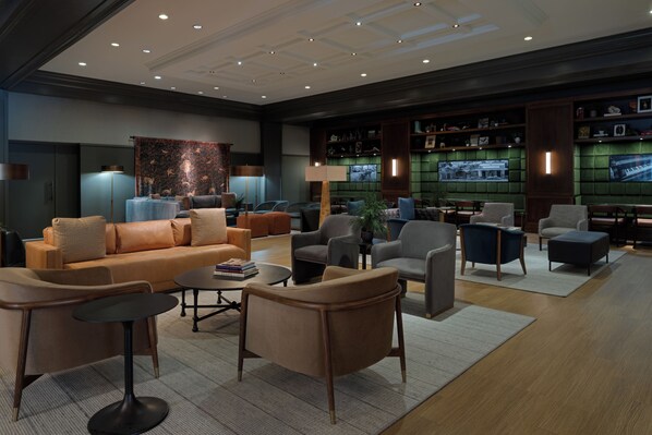 Lobby lounge - The Sam Houston Hotel, Tapestry Collection by Hilton (Houston)