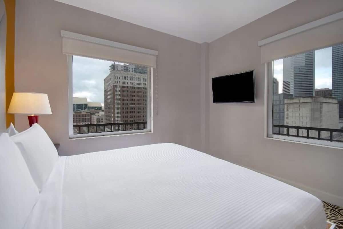 Egyptian cotton sheets, premium bedding, pillow-top beds, in-room safe