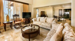 Free minibar, in-room safe, desk, blackout drapes - Occidental Caribe - All Inclusive (Punta Cana)