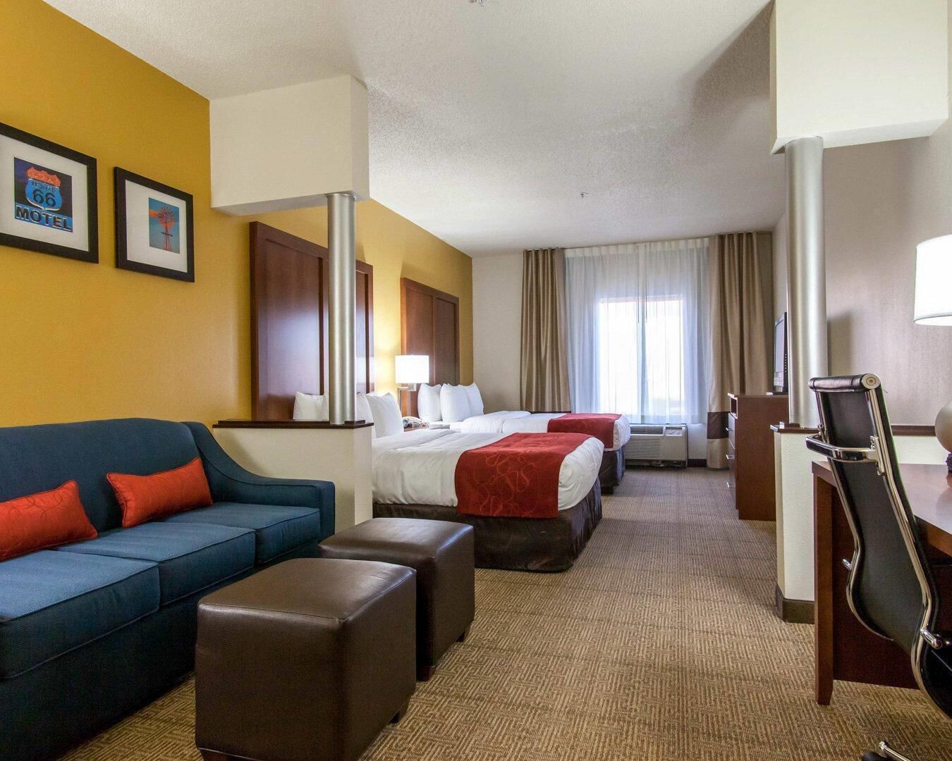 Photo - Comfort Suites Tulsa Central