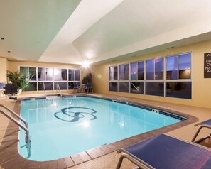 Lobby - Comfort Suites Tulsa Central (Tulsa)