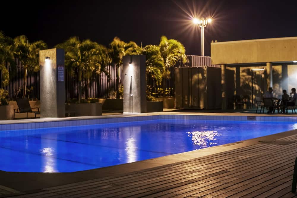 Crown Hotel