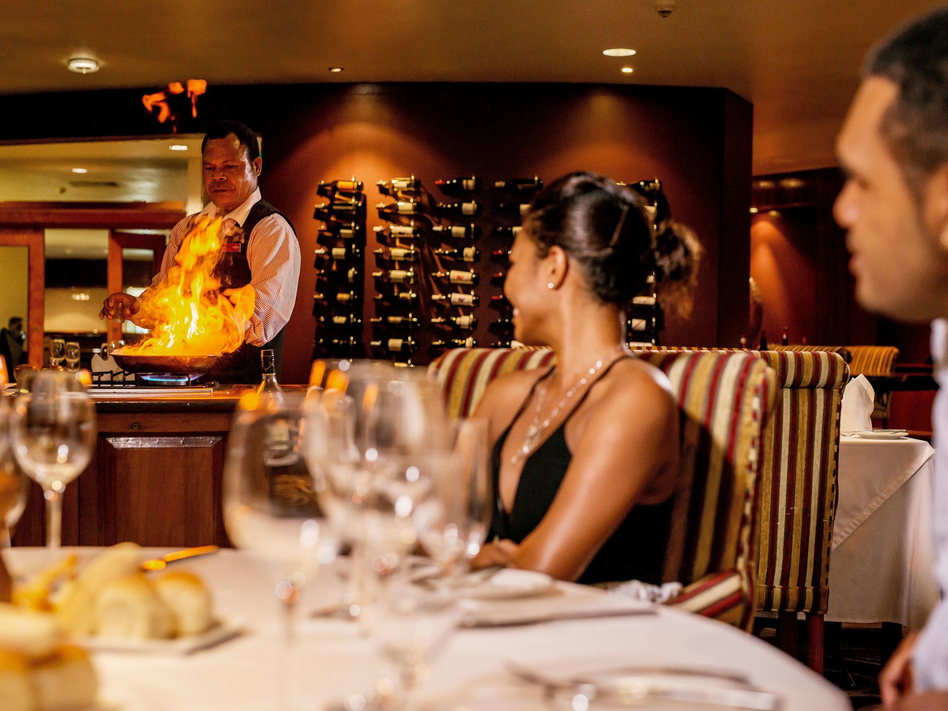 2 restaurants, breakfast, lunch, dinner served; international cuisine