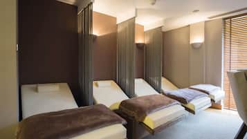 Sauna, baño turco o hammam, tratamientos corporales y hidroterapia