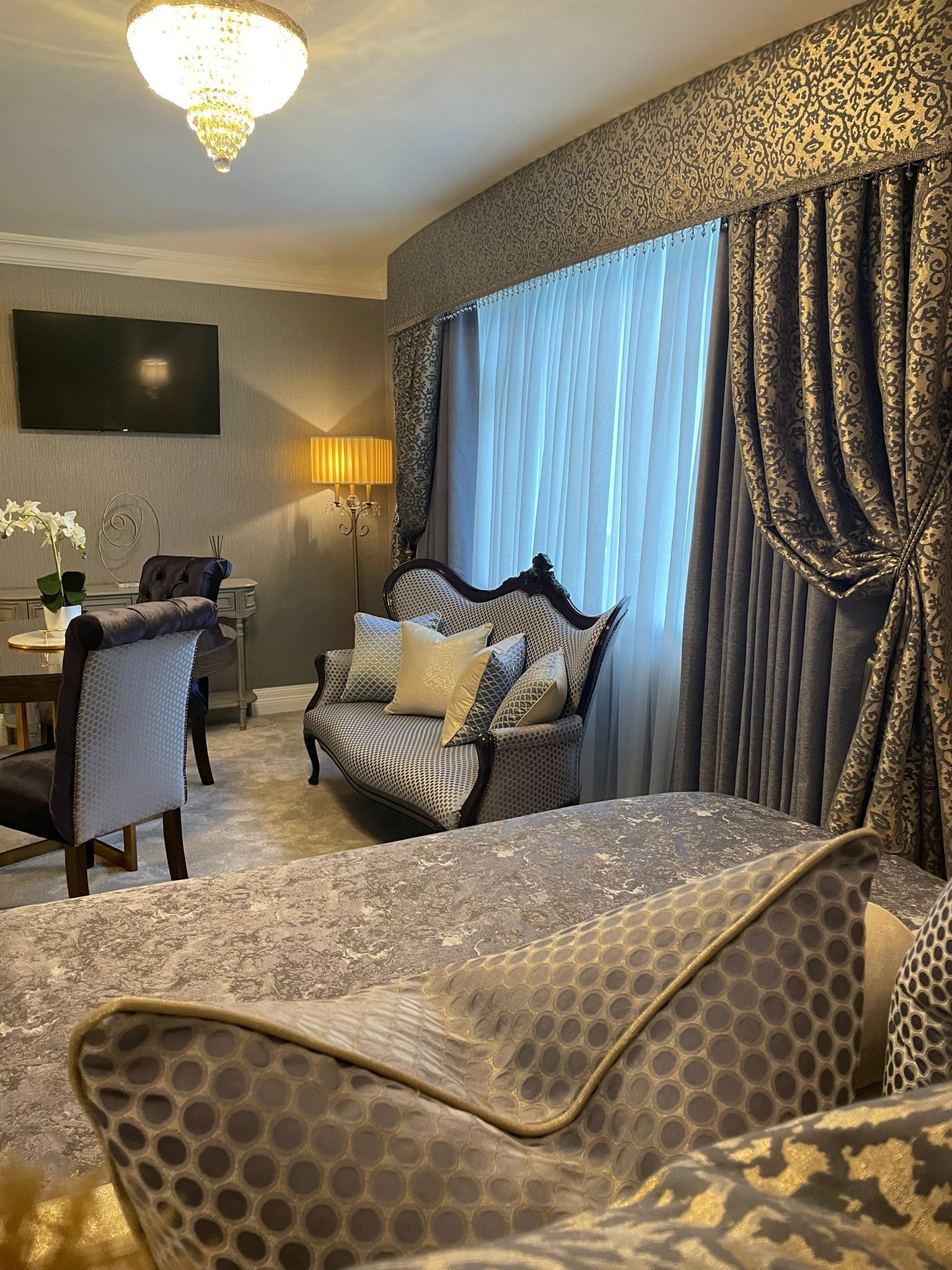 in-room safe, desk, laptop workspace, free wifi