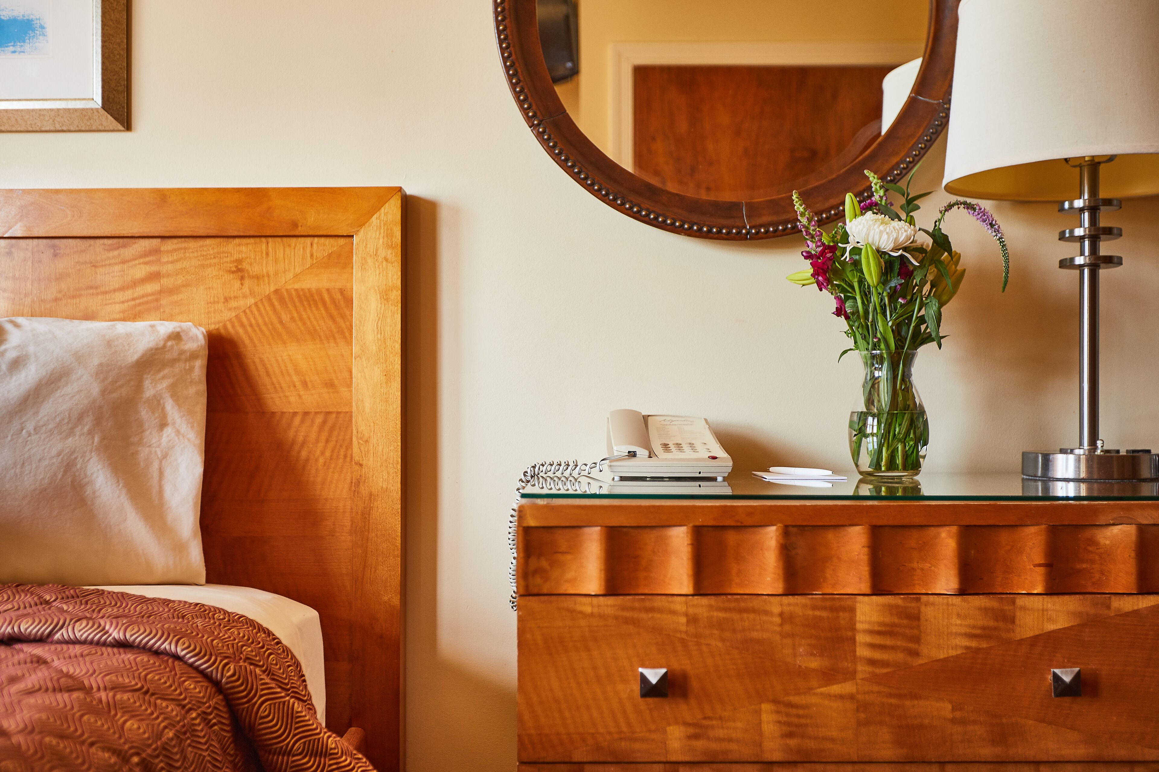 1 bedroom, in-room safe, desk, iron/ironing board