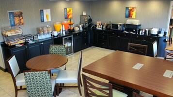 Free daily buffet breakfast