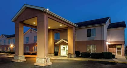 Super 8 by Wyndham Frankfort IN