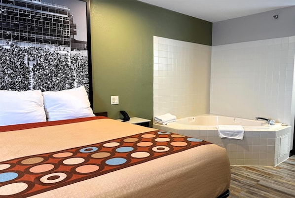 Studio Suite, 1 King Bed, Non Smoking, Microwave | Desk, laptop workspace, blackout drapes, iron/ironing board