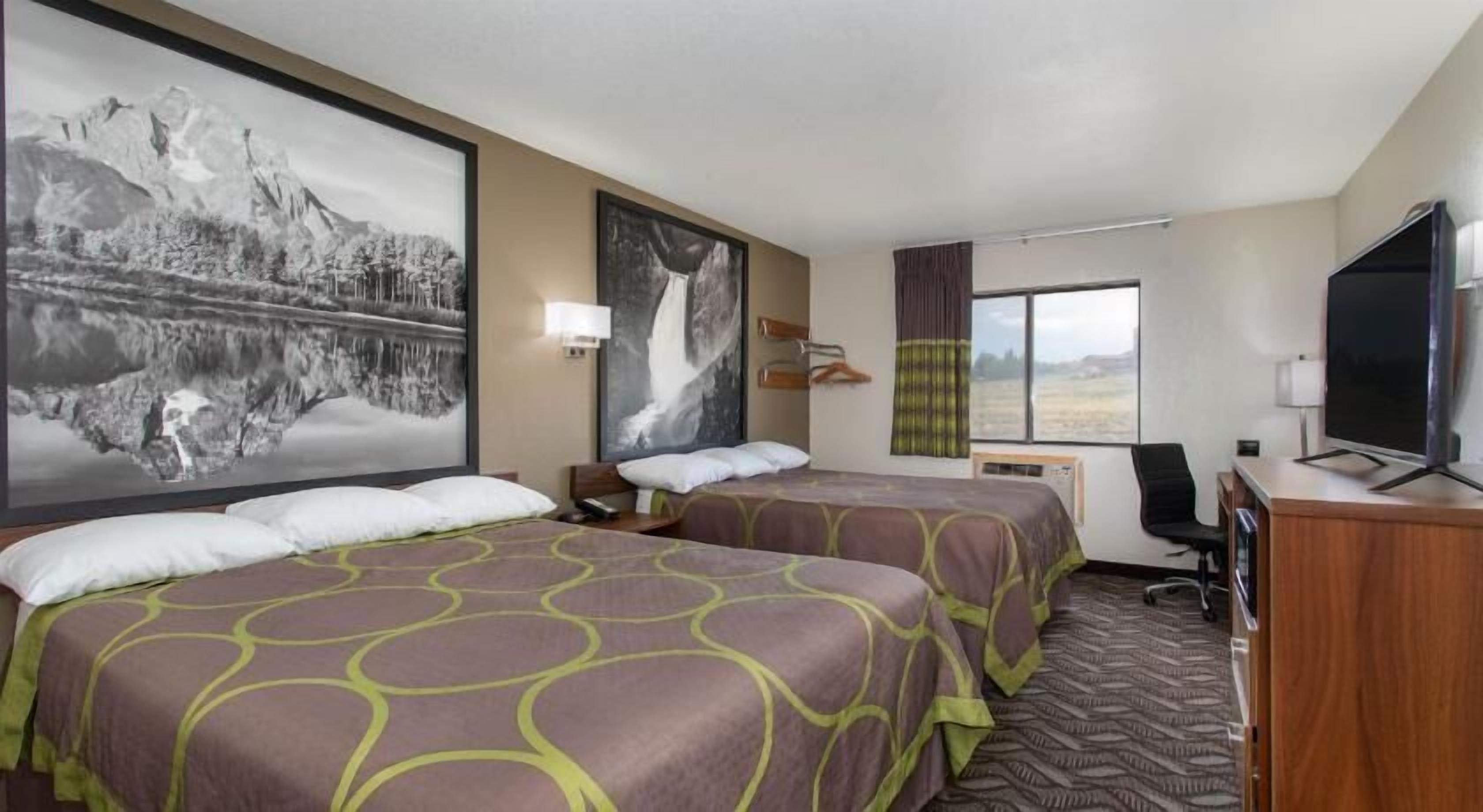 Blackout drapes, iron/ironing board, free WiFi, bed sheets