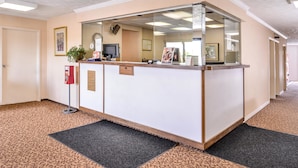 Reception - Americas Best Value Inn Alliance (Alliance)